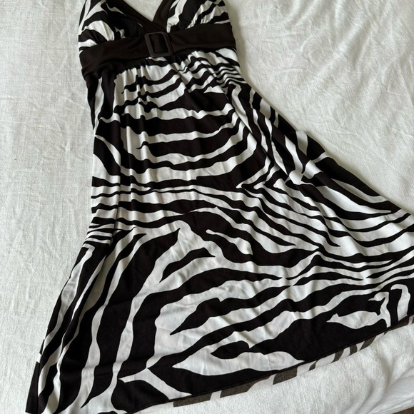 Vintage brown and white zebra halter neck mini/midi dress - Picture 7 of 7